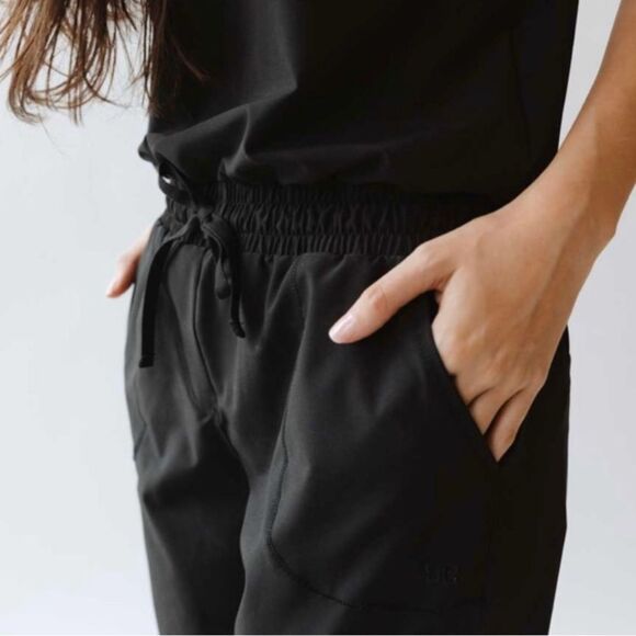 Albion Cap Sleeve Jumpsuit Black Elastic Waist One Piece Size Small Zip Ankle - Picture 8 of 15